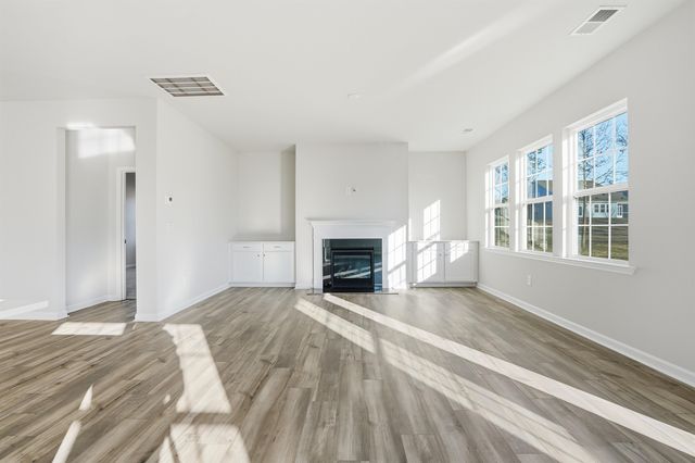 709 Hadley Place, Enoree, SC 29335