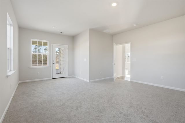 709 Hadley Place, Enoree, SC 29335