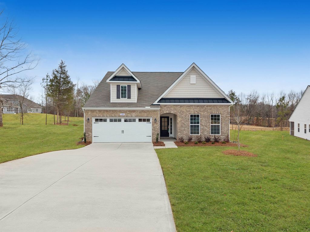 709 Hadley Place, Enoree, SC 29335