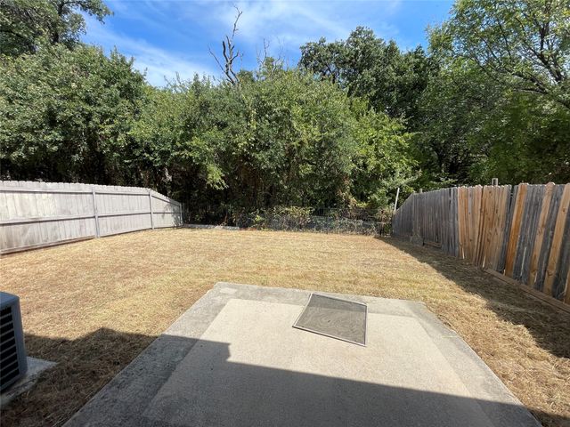 1430 Ravenwood Lane, Mansfield, TX 76063