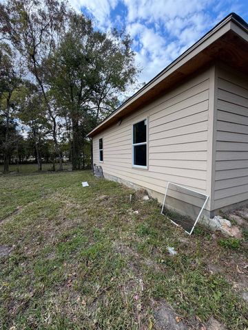 2125 Gill St., Beaumont, TX 77703