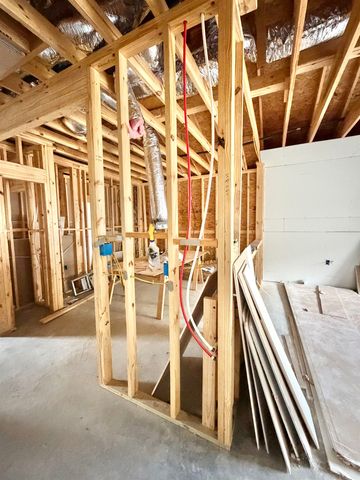 2125 Gill St., Beaumont, TX 77703