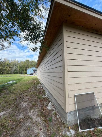 2125 Gill St., Beaumont, TX 77703