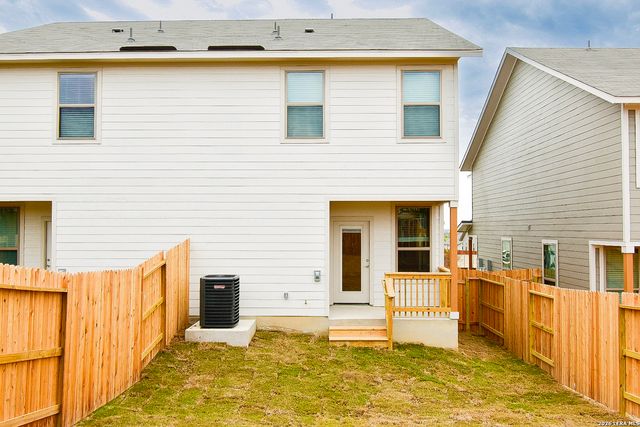 10211 Tulipwood Run Unit 101, San Antonio, TX 78252