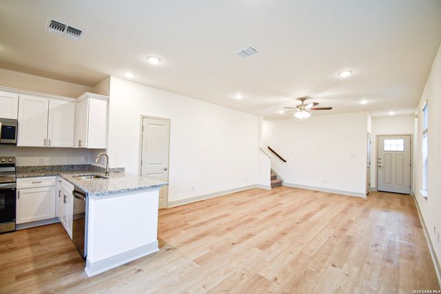 10211 Tulipwood Run Unit 101, San Antonio, TX 78252