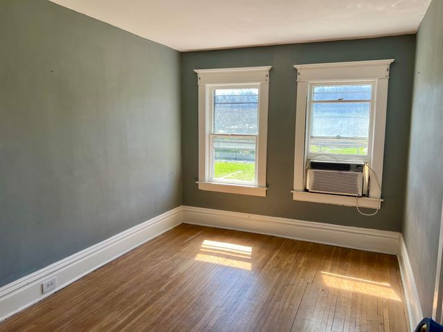 1021 11th Avenue, Huntington, WV 25701