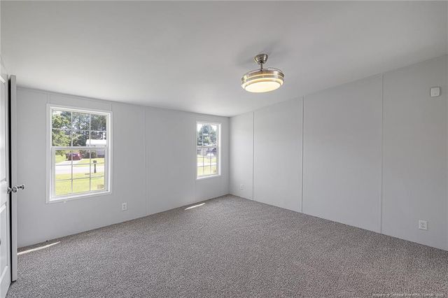 757 Precision Court, Hope Mills, NC 28348