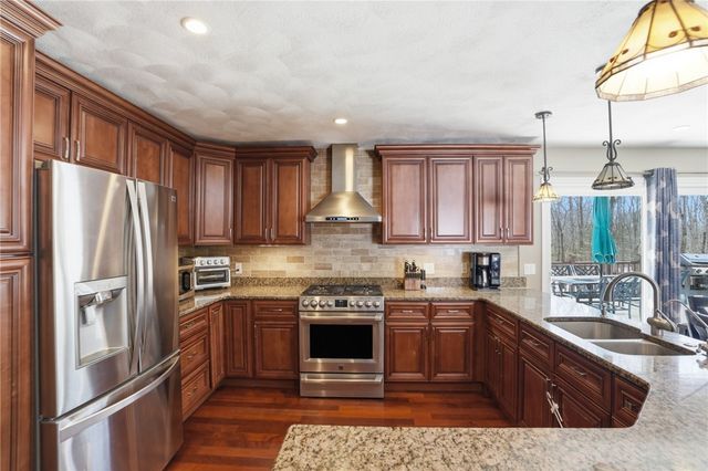 244 Beechwood Drive, Cranston, RI 02921