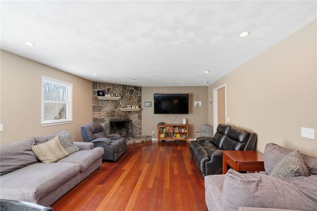 244 Beechwood Drive, Cranston, RI 02921