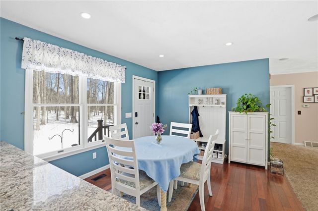 244 Beechwood Drive, Cranston, RI 02921