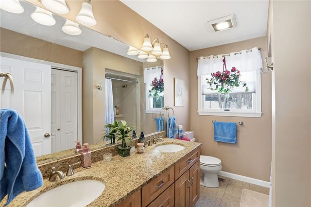 244 Beechwood Drive, Cranston, RI 02921