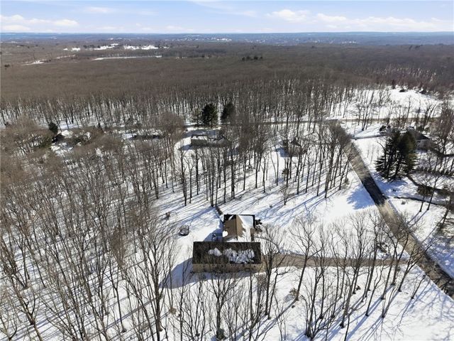 244 Beechwood Drive, Cranston, RI 02921