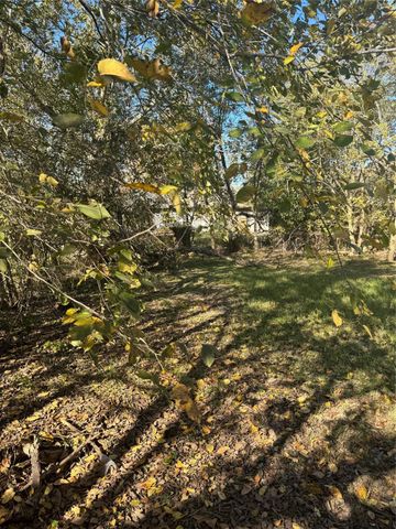 5915 Southtown Street, Houston, TX 77033