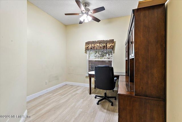 411 SUMMIT Drive, Orange Park, FL 32073