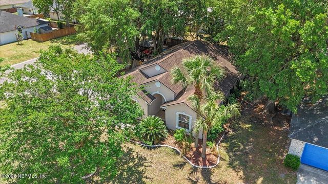 411 SUMMIT Drive, Orange Park, FL 32073