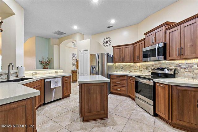 411 SUMMIT Drive, Orange Park, FL 32073