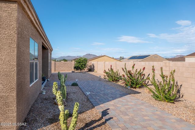 6839 S Portugal Avenue, Tucson, AZ 85757