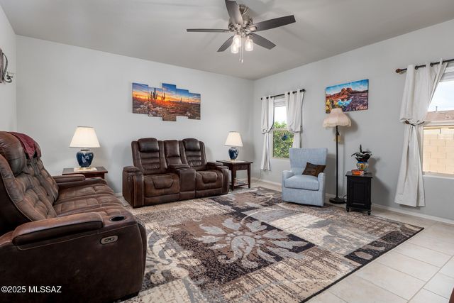 6839 S Portugal Avenue, Tucson, AZ 85757