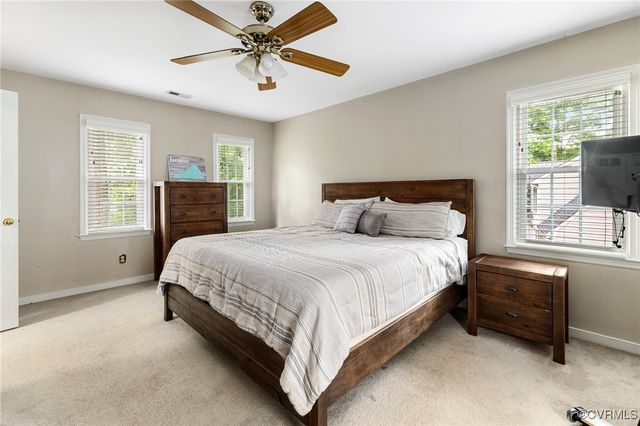 1513 Crawford Wood Dr, Midlothian, VA 23114