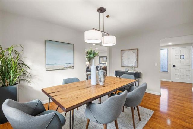 480 Lassen Street 6, Los Altos, CA 94022