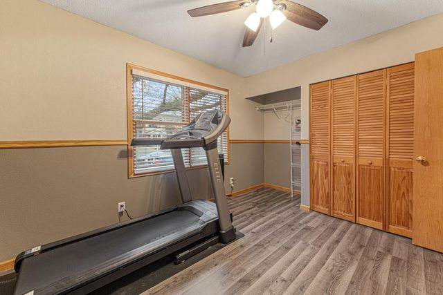 1401 Autumn Drive, Faribault, MN 55021