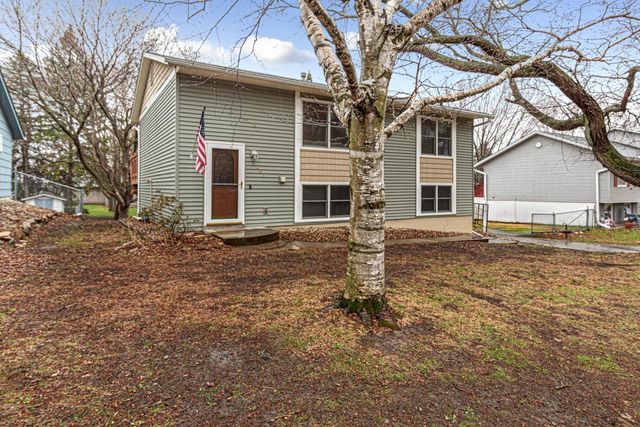 1401 Autumn Drive, Faribault, MN 55021