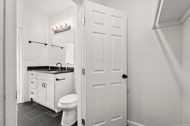 738 avant, San Antonio, TX 78210