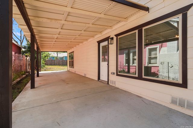 738 avant, San Antonio, TX 78210