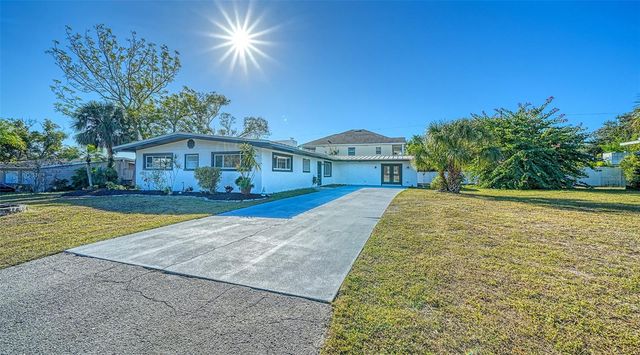2452 WHIPPOORWILL CIRCLE, Sarasota, FL 34231