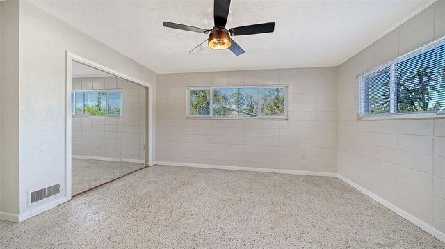 2452 WHIPPOORWILL CIRCLE, Sarasota, FL 34231