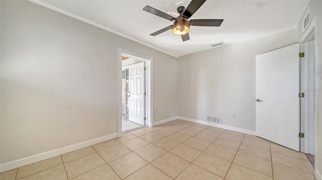 2452 WHIPPOORWILL CIRCLE, Sarasota, FL 34231