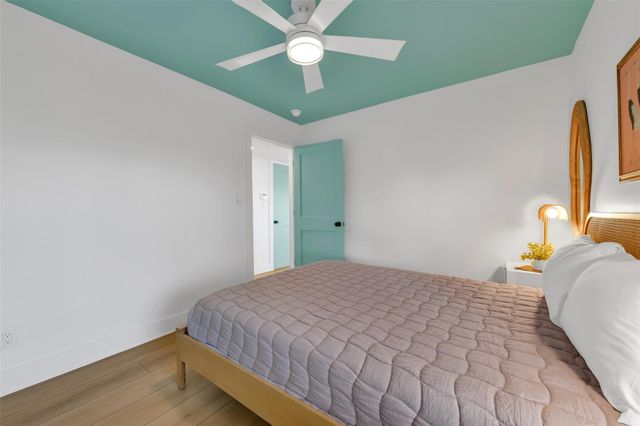 3913 11 Mile Road, Galveston, TX 77554