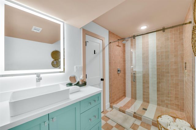 3913 11 Mile Road, Galveston, TX 77554