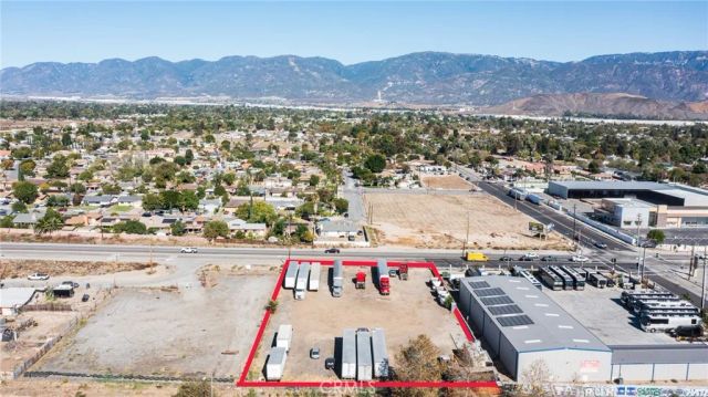 2241 W HIGHLAND AVE, San Bernardino, CA 92407