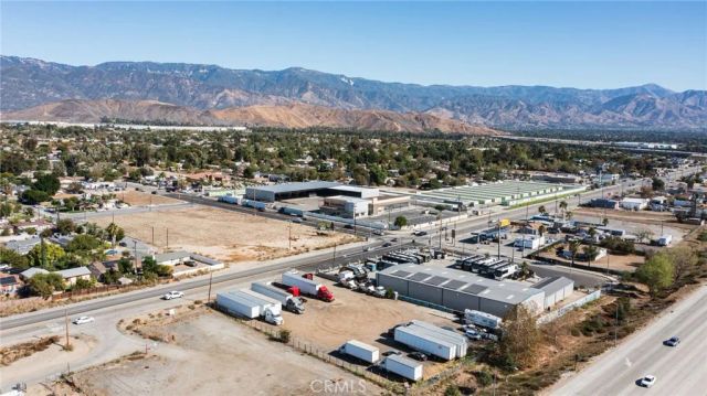 2241 W HIGHLAND AVE, San Bernardino, CA 92407
