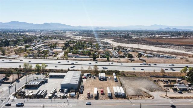 2241 W HIGHLAND AVE, San Bernardino, CA 92407