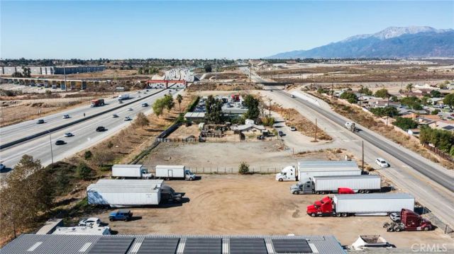 2241 W HIGHLAND AVE, San Bernardino, CA 92407