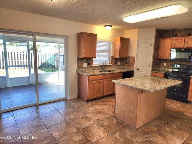 7147 HIGH BLUFF Road, Jacksonville, FL 32244