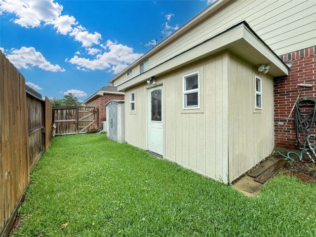22634 Miramar Crest Drive, Tomball, TX 77375