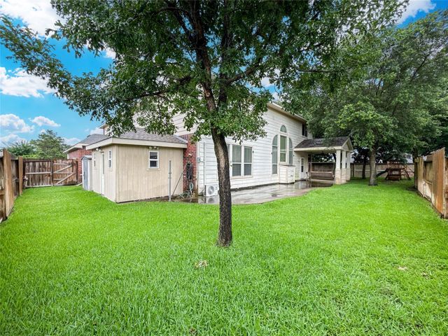 22634 Miramar Crest Drive, Tomball, TX 77375