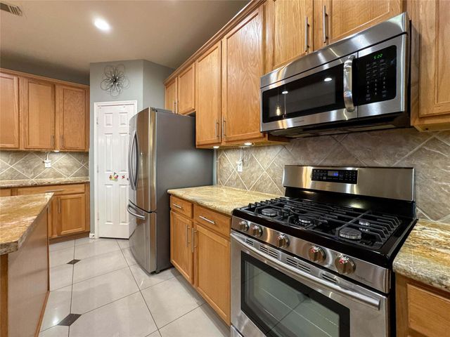22634 Miramar Crest Drive, Tomball, TX 77375