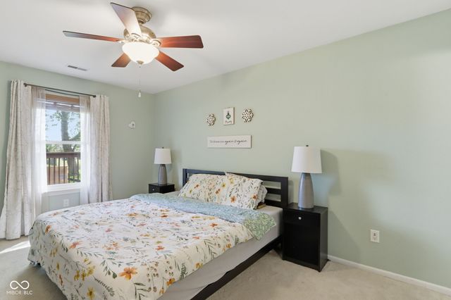 18052 Sanibel Circle, Westfield, IN 46062