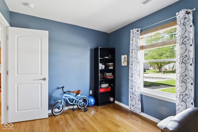18052 Sanibel Circle, Westfield, IN 46062