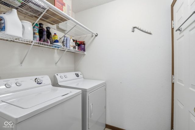 18052 Sanibel Circle, Westfield, IN 46062