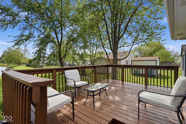 18052 Sanibel Circle, Westfield, IN 46062