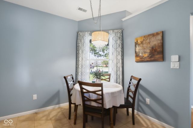 18052 Sanibel Circle, Westfield, IN 46062