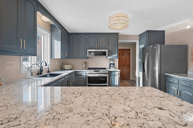 1764 O HEARN LANE, De Pere, WI 54115