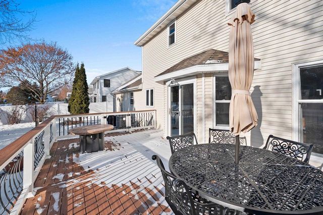 1764 O HEARN LANE, De Pere, WI 54115