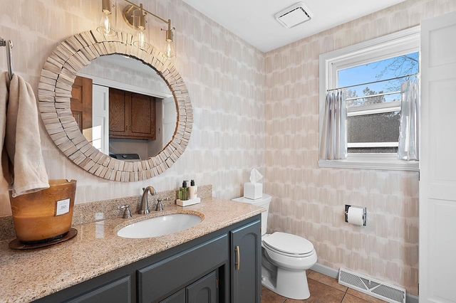 1764 O HEARN LANE, De Pere, WI 54115