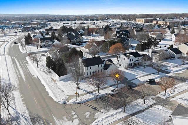 1764 O HEARN LANE, De Pere, WI 54115